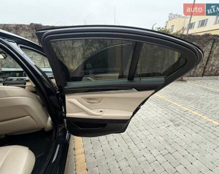 Чорний БМВ 5 Серія, об'ємом двигуна 2 л та пробігом 298 тис. км за 11800 $, фото 39 на Automoto.ua