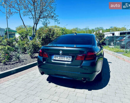 Черный БМВ 5 Серия, объемом двигателя 2.98 л и пробегом 170 тыс. км за 16000 $, фото 9 на Automoto.ua