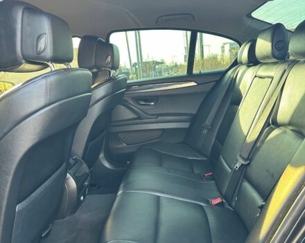 Чорний БМВ 5 Серія, об'ємом двигуна 2 л та пробігом 298 тис. км за 12999 $, фото 5 на Automoto.ua