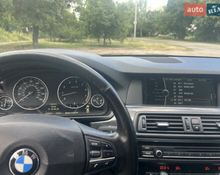 Чорний БМВ 5 Серія, об'ємом двигуна 2 л та пробігом 223 тис. км за 12800 $, фото 10 на Automoto.ua