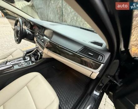 Чорний БМВ 5 Серія, об'ємом двигуна 2 л та пробігом 298 тис. км за 11800 $, фото 58 на Automoto.ua