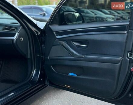 Черный БМВ 5 Серия, объемом двигателя 2 л и пробегом 269 тыс. км за 15690 $, фото 35 на Automoto.ua