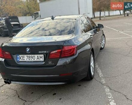 Чорний БМВ 5 Серія, об'ємом двигуна 2 л та пробігом 231 тис. км за 13500 $, фото 15 на Automoto.ua