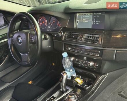 Черный БМВ 5 Серия, объемом двигателя 3 л и пробегом 256 тыс. км за 11999 $, фото 24 на Automoto.ua