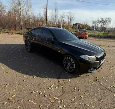 Черный БМВ 5 Серия, объемом двигателя 2 л и пробегом 265 тыс. км за 15500 $, фото 3 на Automoto.ua