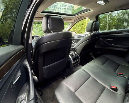 Черный БМВ 5 Серия, объемом двигателя 2 л и пробегом 263 тыс. км за 13300 $, фото 12 на Automoto.ua