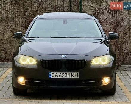 Чорний БМВ 5 Серія, об'ємом двигуна 2 л та пробігом 298 тис. км за 11800 $, фото 5 на Automoto.ua