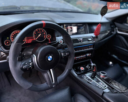 Чорний БМВ 5 Серія, об'ємом двигуна 2 л та пробігом 236 тис. км за 12500 $, фото 5 на Automoto.ua