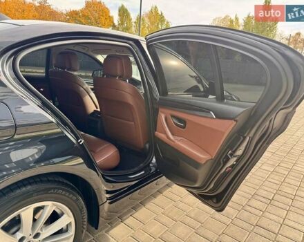 БМВ 5 Серия 2012 в Одессе на Automoto.ua Черный БМВ 5 Серия, объемом двигателя 2.99 л и пробегом 191 тыс. км за 11999 $, фото 90 на Automoto.ua