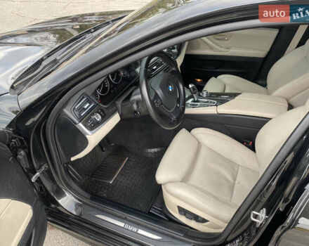 БМВ 5 Серия 2012 в Харькове на Automoto.ua Черный БМВ 5 Серия, объемом двигателя 2 л и пробегом 250 тыс. км за 13300 $, фото 10 на Automoto.ua