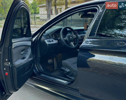 Чорний БМВ 5 Серія, об'ємом двигуна 3 л та пробігом 281 тис. км за 18400 $, фото 14 на Automoto.ua