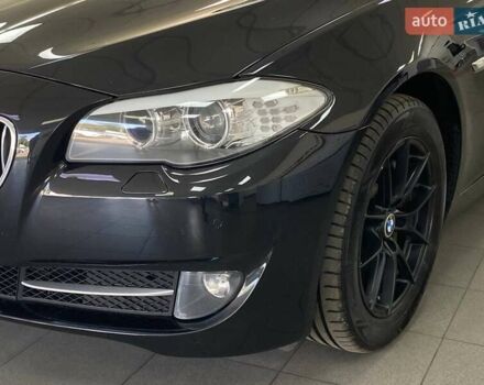 Черный БМВ 5 Серия, объемом двигателя 2 л и пробегом 247 тыс. км за 13490 $, фото 4 на Automoto.ua