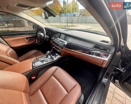 БМВ 5 Серия 2012 в Одессе на Automoto.ua Черный БМВ 5 Серия, объемом двигателя 2.99 л и пробегом 191 тыс. км за 11999 $, фото 49 на Automoto.ua