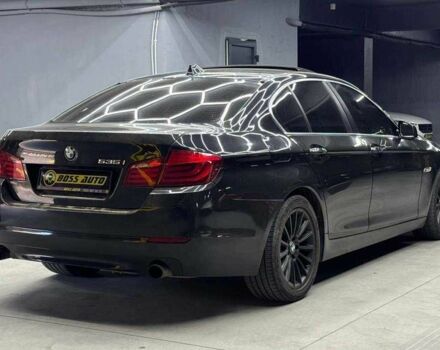 Чорний БМВ 5 Серія, об'ємом двигуна 3 л та пробігом 229 тис. км за 12800 $, фото 5 на Automoto.ua
