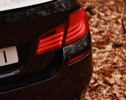 Черный БМВ 5 Серия, объемом двигателя 2 л и пробегом 207 тыс. км за 14200 $, фото 12 на Automoto.ua