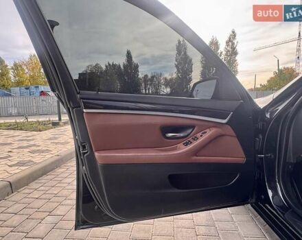 БМВ 5 Серия 2012 в Одессе на Automoto.ua Черный БМВ 5 Серия, объемом двигателя 2.99 л и пробегом 191 тыс. км за 11999 $, фото 27 на Automoto.ua