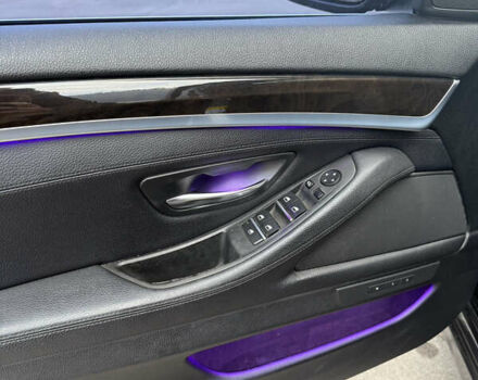 Чорний БМВ 5 Серія, об'ємом двигуна 3 л та пробігом 210 тис. км за 14600 $, фото 25 на Automoto.ua