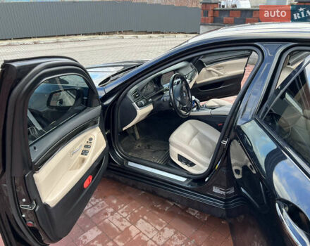 Черный БМВ 5 Серия, объемом двигателя 2.98 л и пробегом 218 тыс. км за 16000 $, фото 6 на Automoto.ua