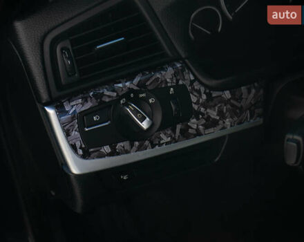 Чорний БМВ 5 Серія, об'ємом двигуна 2 л та пробігом 233 тис. км за 15200 $, фото 29 на Automoto.ua