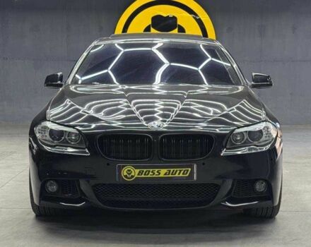 Чорний БМВ 5 Серія, об'ємом двигуна 3 л та пробігом 229 тис. км за 12800 $, фото 1 на Automoto.ua