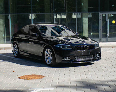 Чорний БМВ 5 Серія, об'ємом двигуна 2 л та пробігом 233 тис. км за 15200 $, фото 5 на Automoto.ua