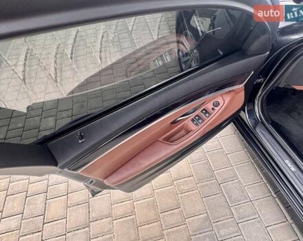 БМВ 5 Серия 2012 в Одессе на Automoto.ua Черный БМВ 5 Серия, объемом двигателя 2.99 л и пробегом 191 тыс. км за 11999 $, фото 26 на Automoto.ua