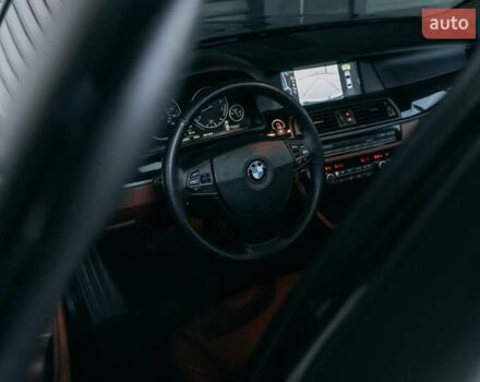 Чорний БМВ 5 Серія, об'ємом двигуна 2 л та пробігом 233 тис. км за 10400 $, фото 20 на Automoto.ua