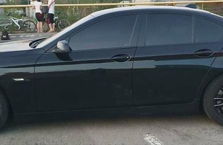 Черный БМВ 5 Серия, объемом двигателя 2 л и пробегом 363 тыс. км за 13999 $, фото 1 на Automoto.ua