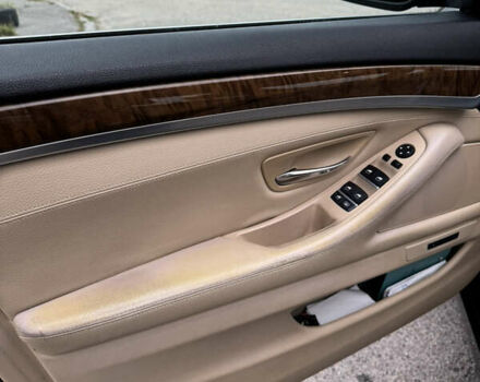 Чорний БМВ 5 Серія, об'ємом двигуна 2.98 л та пробігом 260 тис. км за 12000 $, фото 12 на Automoto.ua