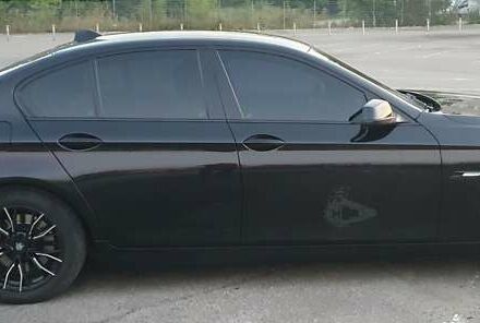 Черный БМВ 5 Серия, объемом двигателя 2 л и пробегом 363 тыс. км за 13999 $, фото 4 на Automoto.ua