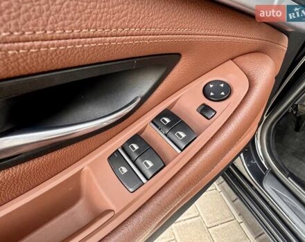 БМВ 5 Серия 2012 в Одессе на Automoto.ua Черный БМВ 5 Серия, объемом двигателя 2.99 л и пробегом 191 тыс. км за 11999 $, фото 31 на Automoto.ua