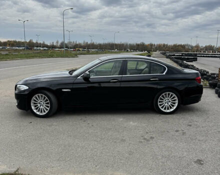 Чорний БМВ 5 Серія, об'ємом двигуна 2.98 л та пробігом 260 тис. км за 12000 $, фото 1 на Automoto.ua