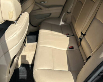 Чорний БМВ 5 Серія, об'ємом двигуна 2 л та пробігом 282 тис. км за 13600 $, фото 8 на Automoto.ua