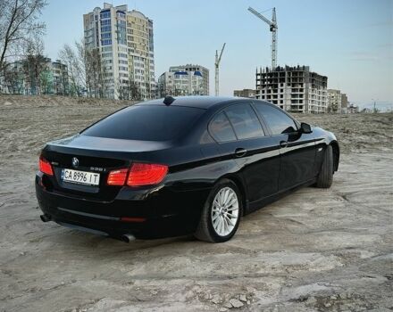 Чорний БМВ 5 Серія, об'ємом двигуна 3 л та пробігом 170 тис. км за 15000 $, фото 2 на Automoto.ua