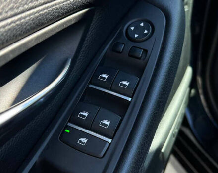 Чорний БМВ 5 Серія, об'ємом двигуна 2 л та пробігом 215 тис. км за 13500 $, фото 33 на Automoto.ua