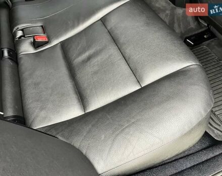 Чорний БМВ 5 Серія, об'ємом двигуна 2 л та пробігом 264 тис. км за 13999 $, фото 146 на Automoto.ua