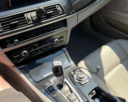 Черный БМВ 5 Серия, объемом двигателя 2.99 л и пробегом 279 тыс. км за 15500 $, фото 9 на Automoto.ua