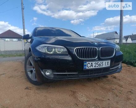 Чорний БМВ 5 Серія, об'ємом двигуна 2 л та пробігом 240 тис. км за 11000 $, фото 6 на Automoto.ua