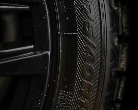 Чорний БМВ 5 Серія, об'ємом двигуна 3 л та пробігом 233 тис. км за 19600 $, фото 19 на Automoto.ua