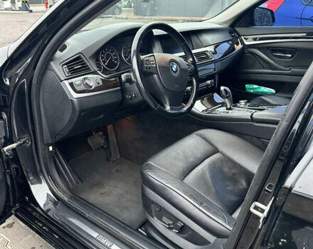 БМВ 5 Серия 2013 в Белой Церкве на Automoto.ua Черный БМВ 5 Серия, объемом двигателя 2 л и пробегом 280 тыс. км за 12400 $, фото 9 на Automoto.ua