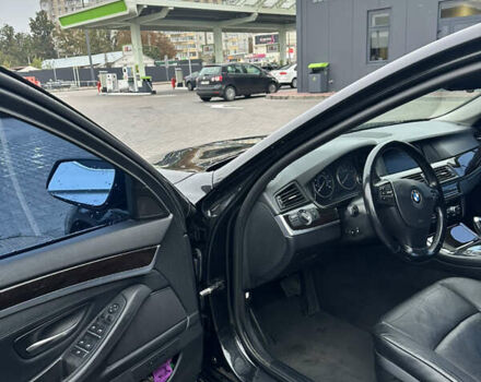 БМВ 5 Серия 2013 в Белой Церкве на Automoto.ua Черный БМВ 5 Серия, объемом двигателя 2 л и пробегом 280 тыс. км за 12400 $, фото 13 на Automoto.ua