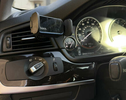 Черный БМВ 5 Серия, объемом двигателя 2.99 л и пробегом 214 тыс. км за 24000 $, фото 25 на Automoto.ua