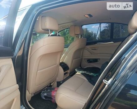 Чорний БМВ 5 Серія, об'ємом двигуна 2 л та пробігом 240 тис. км за 11000 $, фото 5 на Automoto.ua