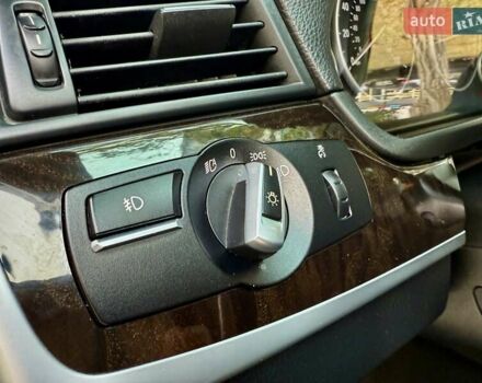 Чорний БМВ 5 Серія, об'ємом двигуна 2 л та пробігом 224 тис. км за 12300 $, фото 52 на Automoto.ua