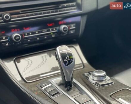 Чорний БМВ 5 Серія, об'ємом двигуна 2 л та пробігом 240 тис. км за 12799 $, фото 28 на Automoto.ua