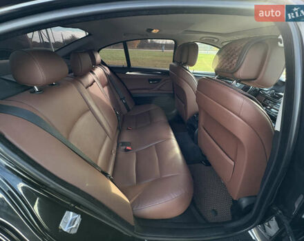 Чорний БМВ 5 Серія, об'ємом двигуна 2 л та пробігом 211 тис. км за 16500 $, фото 33 на Automoto.ua