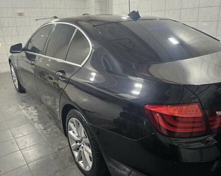 Чорний БМВ 5 Серія, об'ємом двигуна 2 л та пробігом 220 тис. км за 14700 $, фото 6 на Automoto.ua