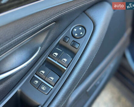 БМВ 5 Серия 2013 в Днепре (Днепропетровске) на Automoto.ua Черный БМВ 5 Серия, объемом двигателя 4.4 л и пробегом 115 тыс. км за 17999 $, фото 12 на Automoto.ua