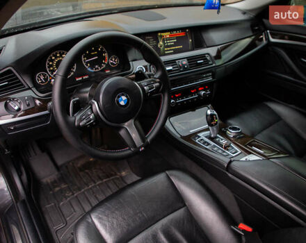 Чорний БМВ 5 Серія, об'ємом двигуна 3 л та пробігом 233 тис. км за 19600 $, фото 57 на Automoto.ua