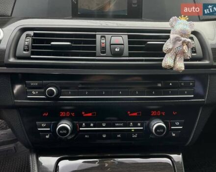 Чорний БМВ 5 Серія, об'ємом двигуна 2 л та пробігом 240 тис. км за 12799 $, фото 27 на Automoto.ua